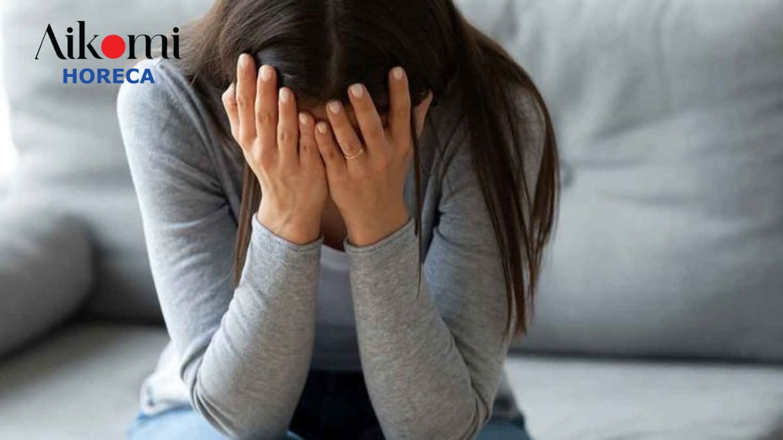 Nguyên nhân và tác hại của mùi hôi trong phòng kín