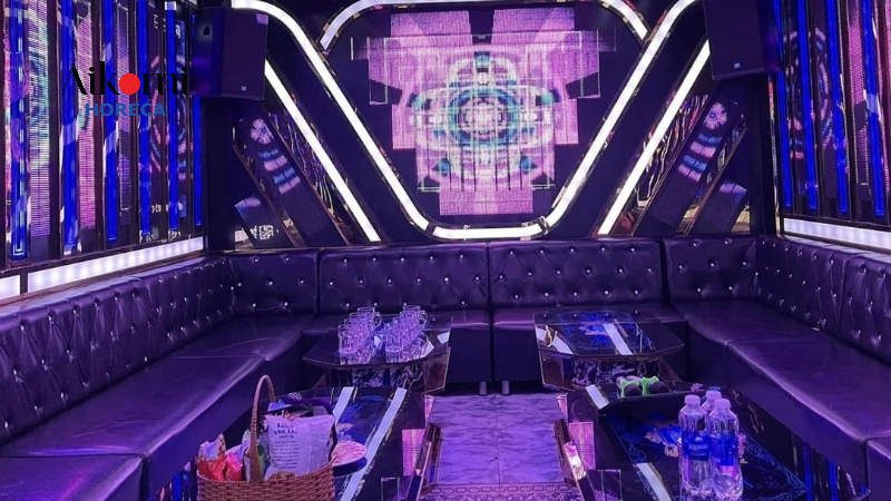 Quán karaoke là nơi dễ tích tụ nhiều mùi hôi gây khó chịu cho khách hàng
